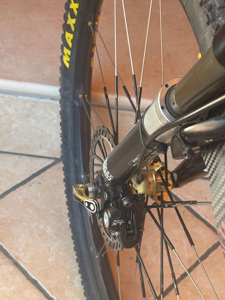 Scott Scot Scale Fyfti 2011 Mountainbike usato, Grigio chiaro — immagine 8 di 11