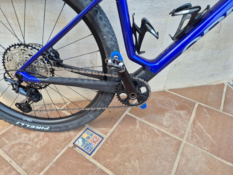Orbea ALMA M20 2025 2025 Mountainbike usato, Blu — immagine 3 di 5