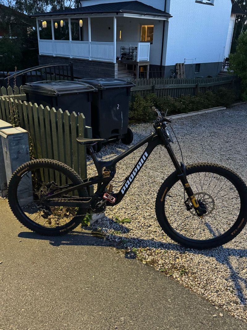 Used Propain Rage SRAM GX DH 2025 MTB