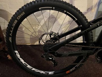 Używany CUBE TWO15 HPC SLT 29 2023 2023 Mountainbike — zdjęcie 12 z 28