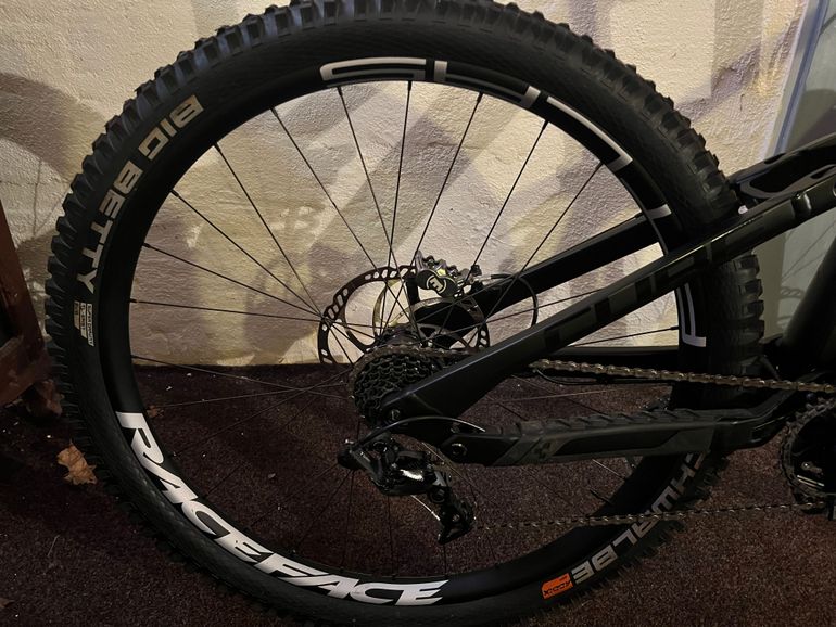 Brugt CUBE TWO15 HPC SLT 29 2023 2023 Mountainbike — billede 12 af 28