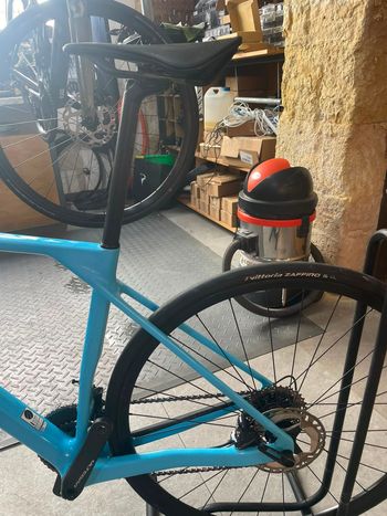 Used Canyon Endurace CF 8 2022 2022 Road & Gravel, Blue — image 20 of 23