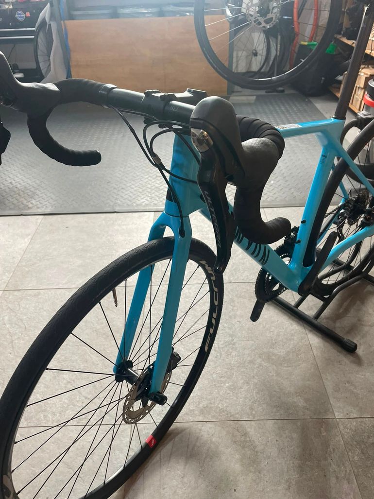 Used Canyon Endurace CF 8 2022 2022 Road & Gravel, Blue — image 18 of 23