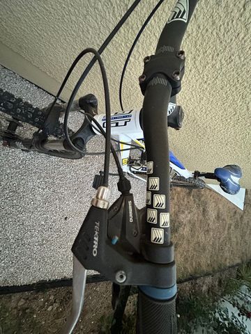 Used GT Avalanche Other 2013 Mountainbike, White — image 3 of 5