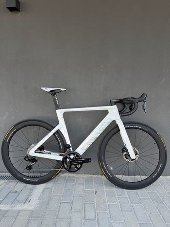 Used Canyon Aeroad CFR Tensor 2025 2025 Road & Gravel, White — image 1 of 10