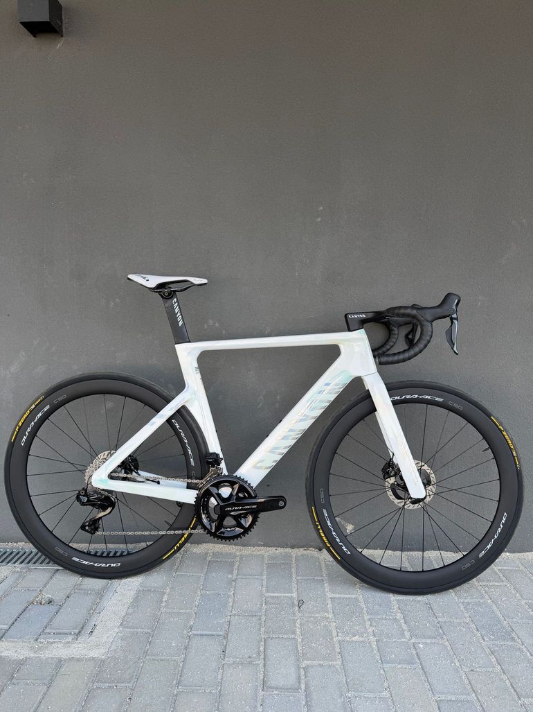 Used Canyon Aeroad CFR Tensor 2025 2025 Road & Gravel, White — image 1 of 10