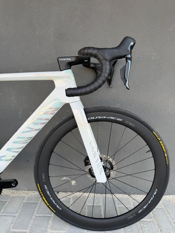 Used Canyon Aeroad CFR Tensor 2025 2025 Road & Gravel, White — image 3 of 10