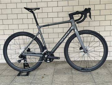 Used Scott Addict 30 2025 2025 Road & Gravel