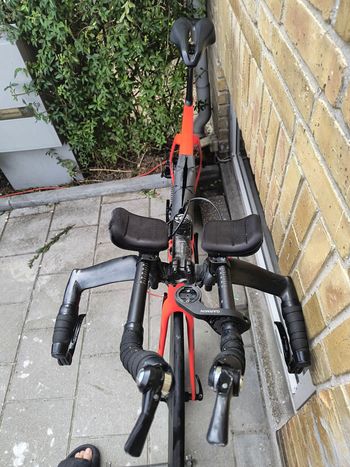 Used Giant Trinity Advanced 2018 2018 Road & Gravel, Red — image 5 of 5