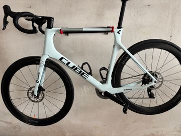 Tweedehands CUBE AGREE C:62, PRO 2024 2024 Road & Gravel — afbeelding 2 van 8
