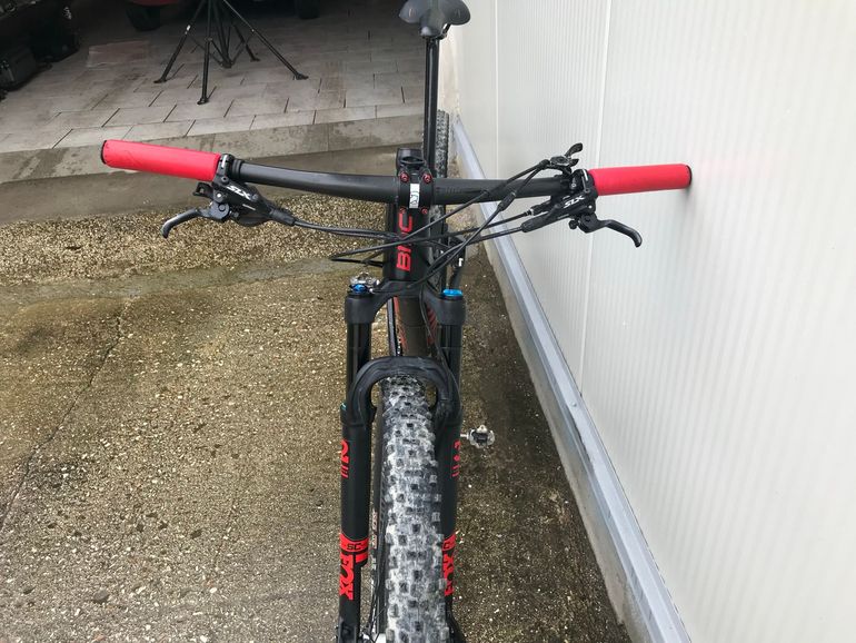 Käytetty BMC Fourstroke 01 LT | TWO 2022 2022 Mountainbike — kuva 4 / 7