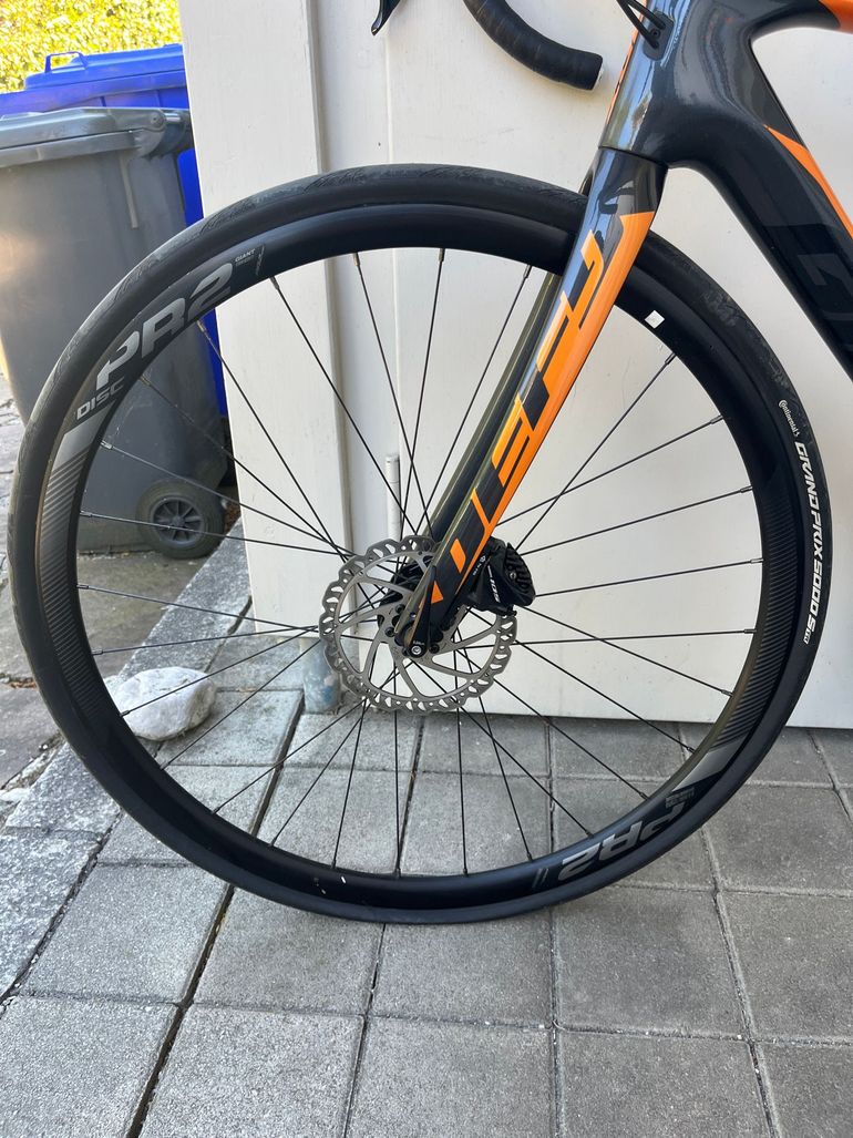 Giant Defy Advanced 2 2020 2020 Road & Gravel d'occasion — image 7 sur 7