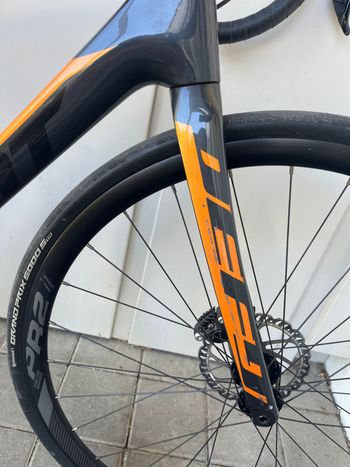 Giant Defy Advanced 2 2020 2020 Road & Gravel d'occasion — image 4 sur 7