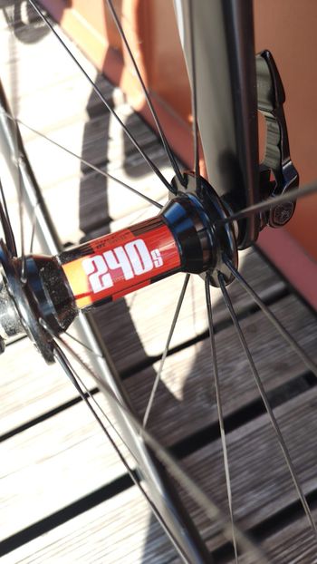 Used Wilier Cento1SR 2013 Road & Gravel, Black — image 9 of 20
