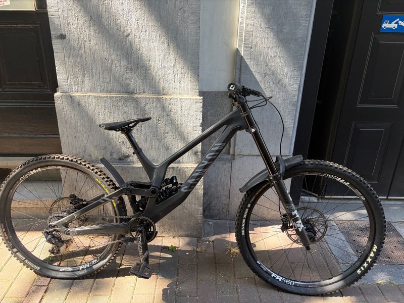 Canyon Sender CFR 29 Underdog 2024 2024 MTB d'occasion