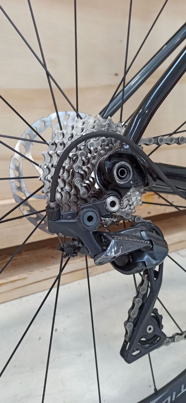 Used Cannondale Caad Shimano Ultegra 2023 Road & Gravel, Black — image 4 of 11