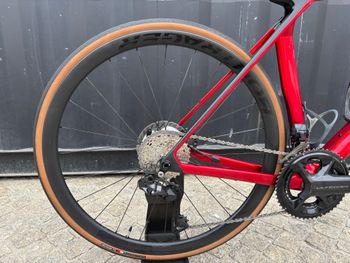 Brugt Trek Madone SL 7 2027 2027 Road & Gravel — billede 2 af 9