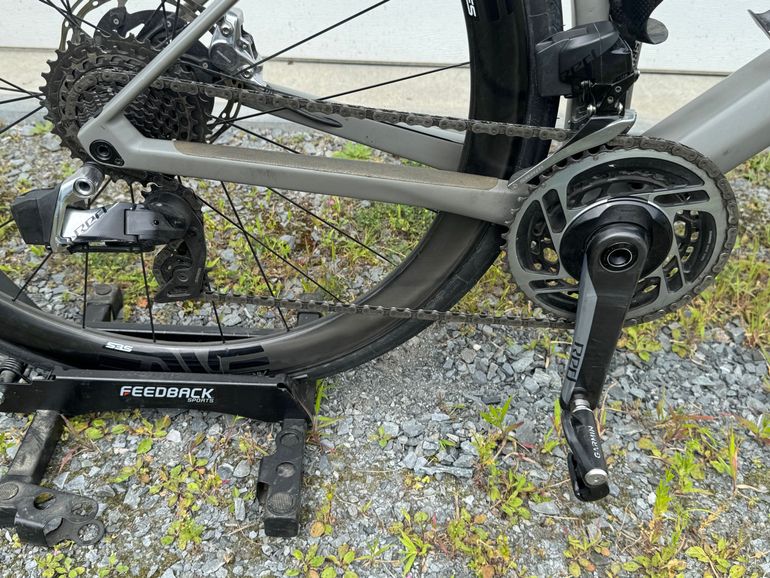 Used BMC Roadmachine 01 ONE 2020 2020 Road & Gravel, Light Gray — image 2 of 5