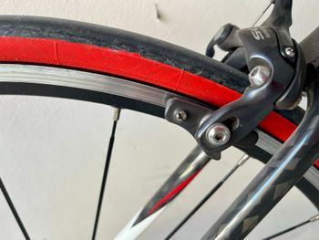 Used Specialized Tarmac Comp 2015 2015 Road & Gravel, White — image 9 of 9
