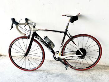 Used Specialized Tarmac Comp 2015 2015 Road & Gravel, White — image 2 of 9