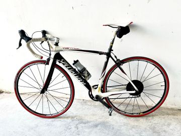 Used Specialized Tarmac Comp 2015 2015 Road & Gravel, White — image 2 of 9