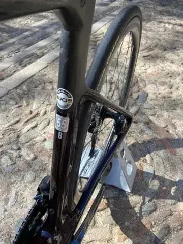 Used Orbea ORCA M10iLTD 2022 2022 Road & Gravel, Red — image 5 of 11