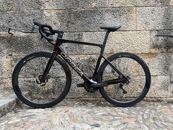 Orbea ORCA M10iLTD 2022 2022 Road & Gravel usato, Rosso — immagine 1 di 6