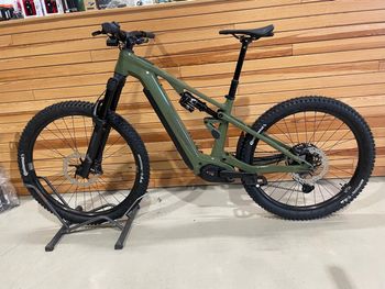 Używany Merida ETMO 800 2026 2026 Mountainbike — zdjęcie 1 z 5