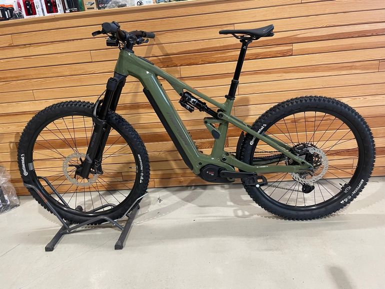 Używany Merida ETMO 800 2026 2026 Mountainbike — zdjęcie 1 z 5