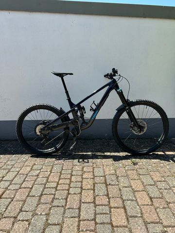 Used Trek Slash 8 Gen 6 2024 2024 MTB