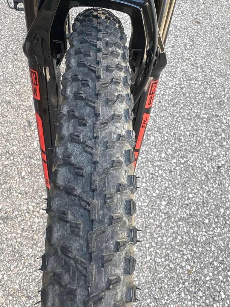 Used BMC Fourstroke 01 ONE 2024 2024 Mountainbike, Orange, 29 — image 6 of 6