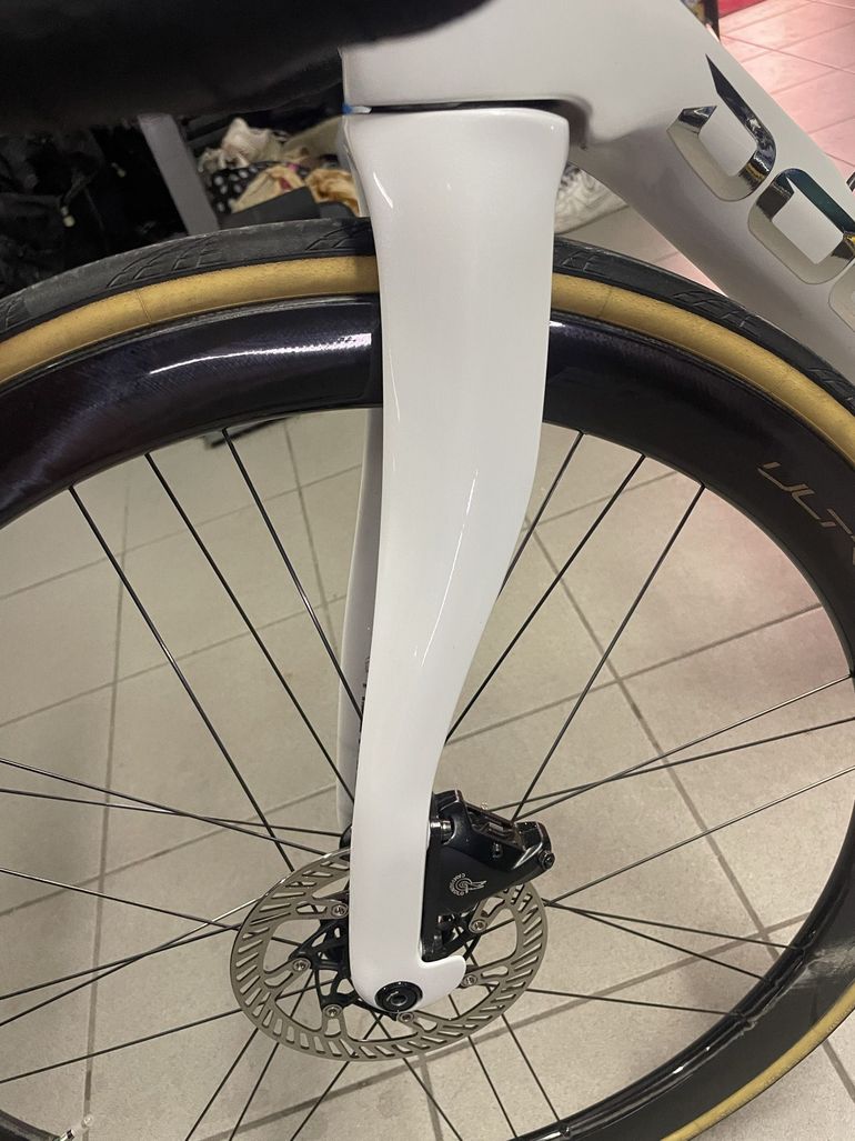 Brugt Pinarello Dogma F Disc 2023 Frameset 2023 Road & Gravel — billede 4 af 4
