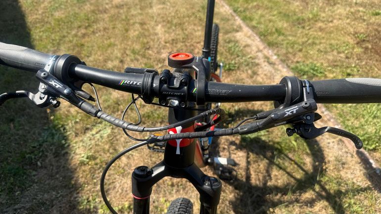Used Wilier 101x Shimano Deore XT Di2 2018 Mountainbike, Blue — image 7 of 8