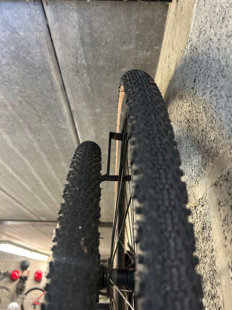 Gebrauchtes Canyon Endurace 6 2023 2023 Road & Gravel, Schwarz — Bild 14 von 14