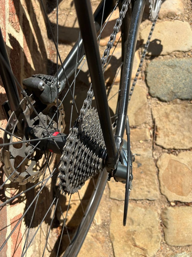 Gebrauchtes Canyon Endurace 6 2023 2023 Road & Gravel, Schwarz — Bild 3 von 14