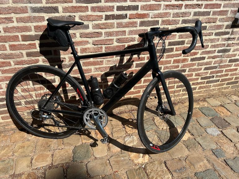 Gebrauchtes Canyon Endurace 6 2023 2023 Road & Gravel, Schwarz — Bild 2 von 14