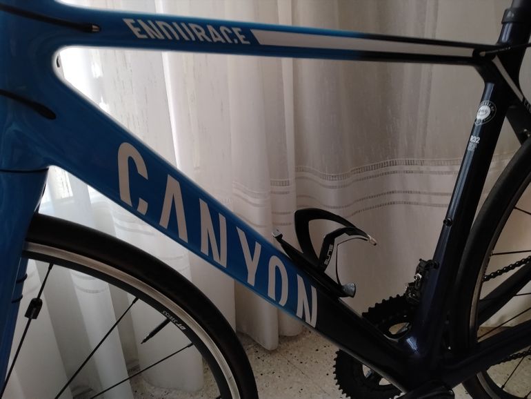 Gebrauchtes Canyon Endurace CF 8 2021 2021 Road & Gravel, Blau — Bild 2 von 6