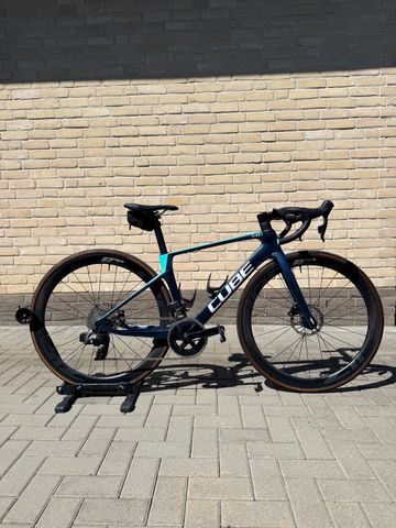 Used CUBE AXIAL WS C:62 SL 2022 2022 Road & Gravel