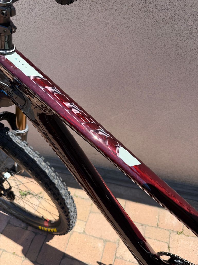 Used Yeti ARC Shimano Deore XT Di2 2025 Mountainbike, Red — image 14 of 15