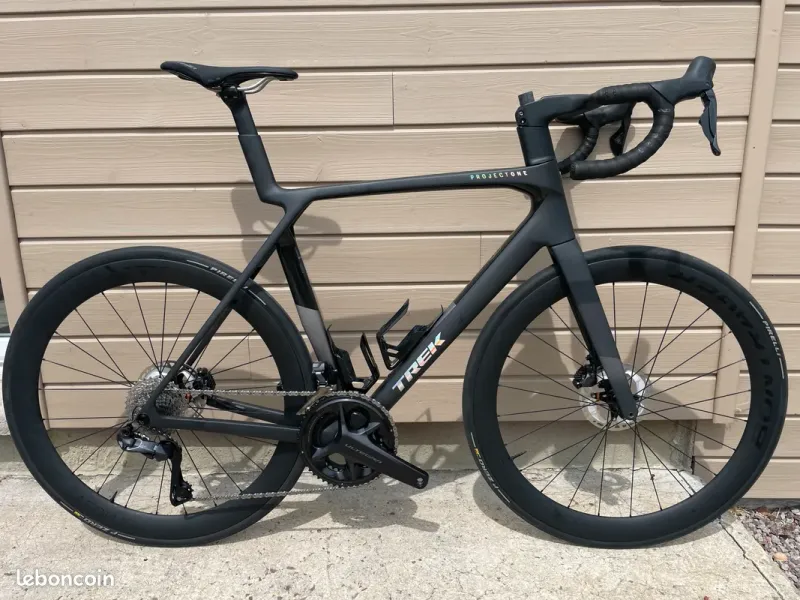 Brugt Trek Madone SLR 8ème Génération 2027 Road & Gravel