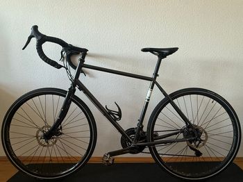 Gebrauchtes Fuji Touring Disc 2020 2020 Road & Gravel, Schwarz — Bild 1 von 6
