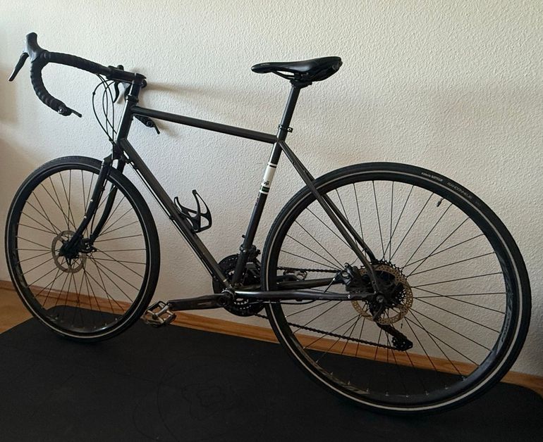 Gebrauchtes Fuji Touring Disc 2020 2020 Road & Gravel, Schwarz — Bild 6 von 6