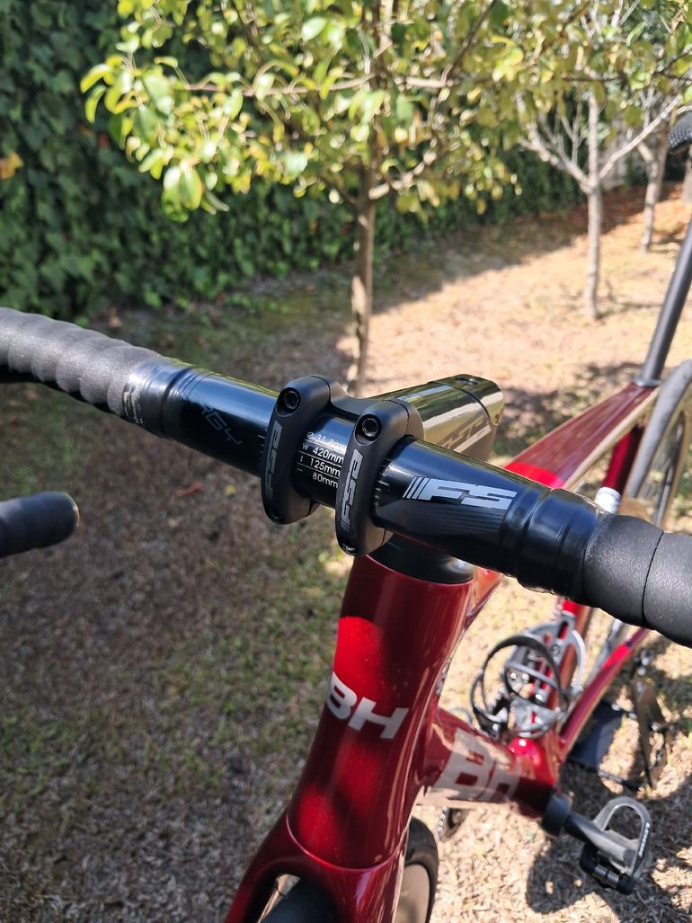 BH RS1 3.5 2023 2023 Road & Gravel de segunda mano, Rojo — imagen 7 de 8