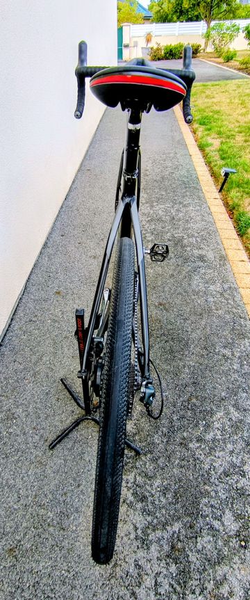 Used Orbea GAIN D40 2022 2022 Road & Gravel, Black — image 3 of 7