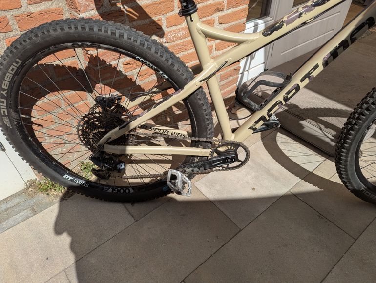 Używany Dartmoor Primal Pro 29 2020 2020 Mountainbike — zdjęcie 2 z 5