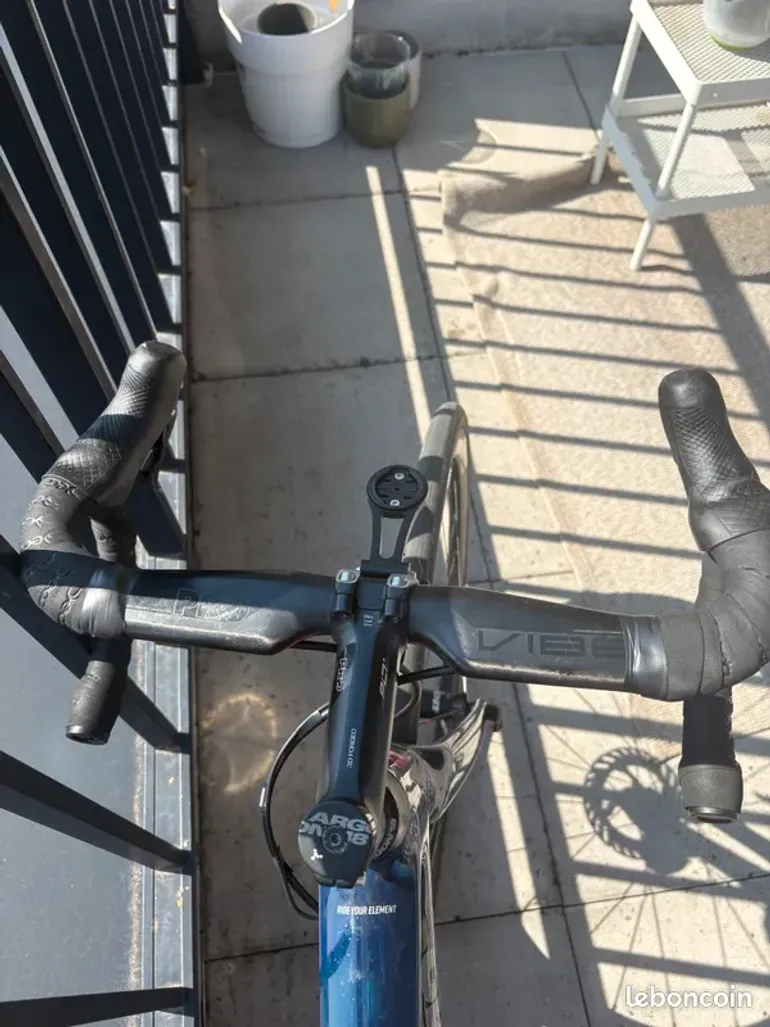 Brugt Argon 18 Gallium Pro Disc 2023 – Ultegra Di2 – Dura-Ace Power Meter – Taille 53/S 2023 Road & Gravel — billede 4 af 5