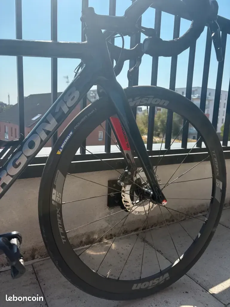 Brugt Argon 18 Gallium Pro Disc 2023 – Ultegra Di2 – Dura-Ace Power Meter – Taille 53/S 2023 Road & Gravel — billede 3 af 5