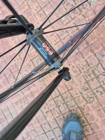 Used Scott Addict 20 2019 2019 Road & Gravel, Red — image 12 of 12