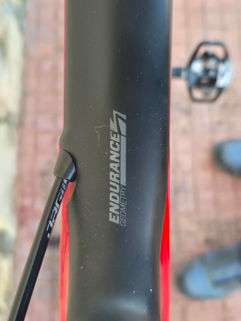 Used Scott Addict 20 2019 2019 Road & Gravel, Red — image 7 of 12