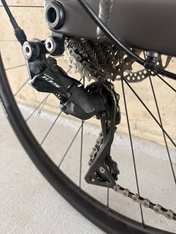 Tweedehands Orbea AVANT H30-D 2022 2022 Road & Gravel — afbeelding 14 van 28